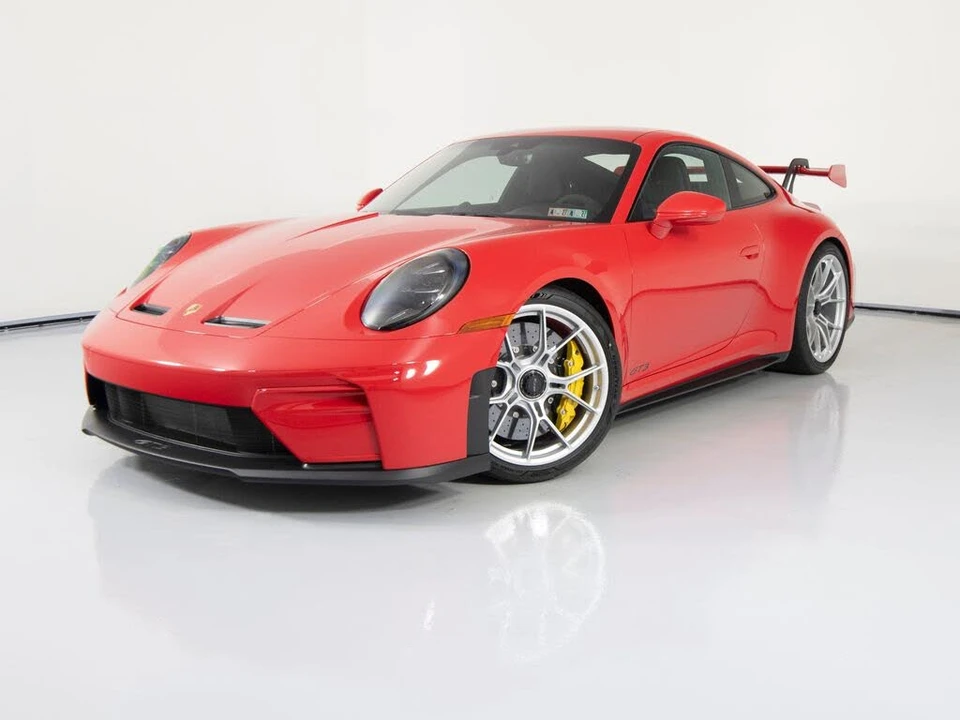 2026 Porsche 992 GT3 - Image 6 of 31