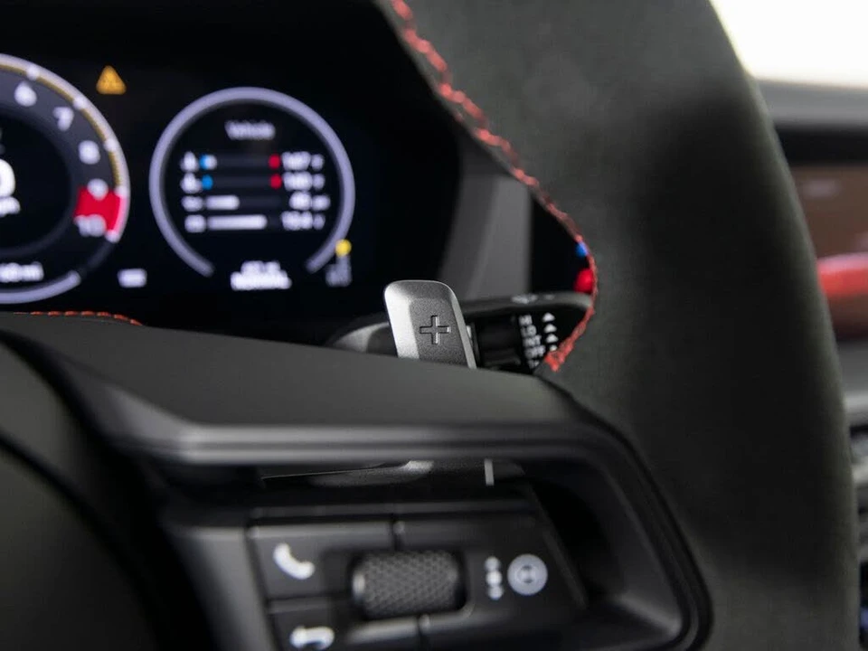 2026 Porsche 992 GT3 - Image 26 of 31