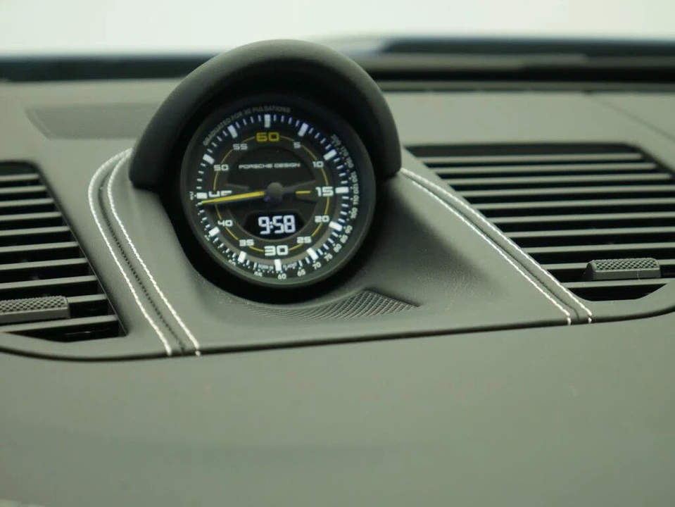 2026 Porsche 992 GT3 - Image 27 of 31