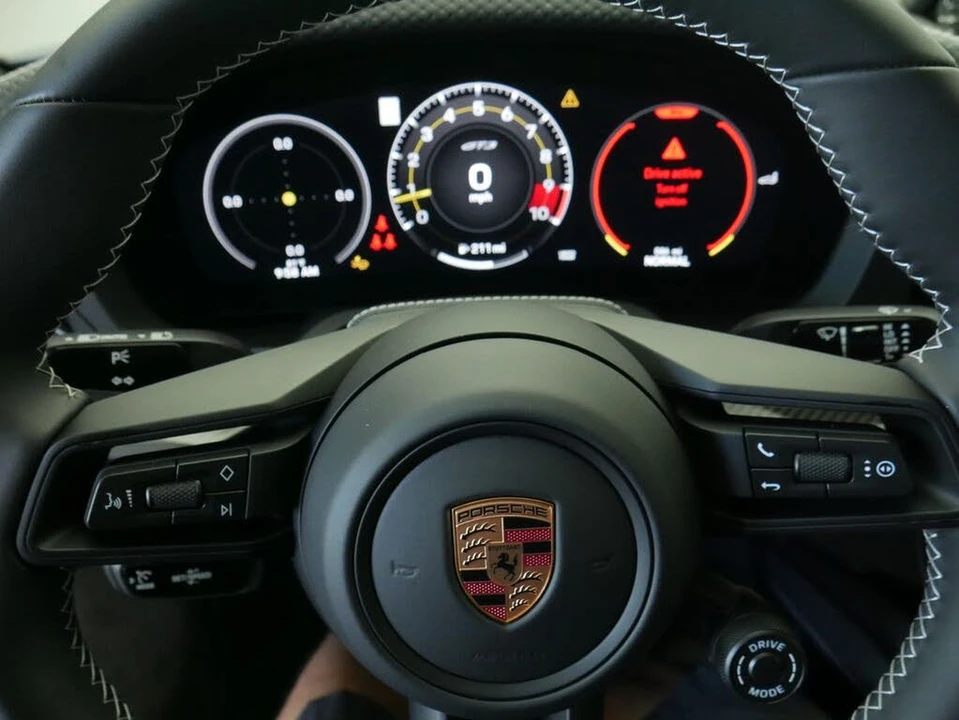 2026 Porsche 992 GT3 - Image 22 of 31