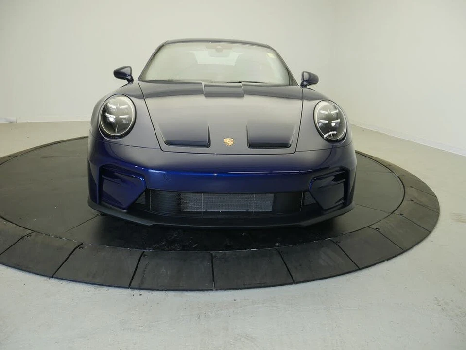 2026 Porsche 992 GT3 - Image 11 of 31