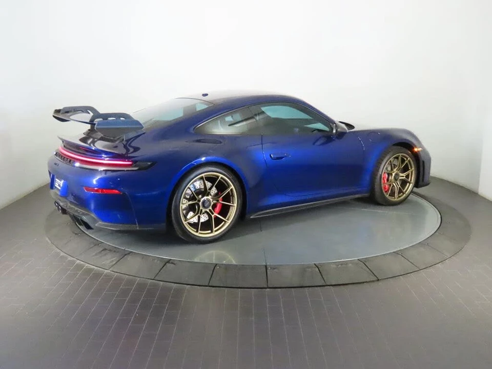 2026 Porsche 992 GT3 - Image 7 of 31