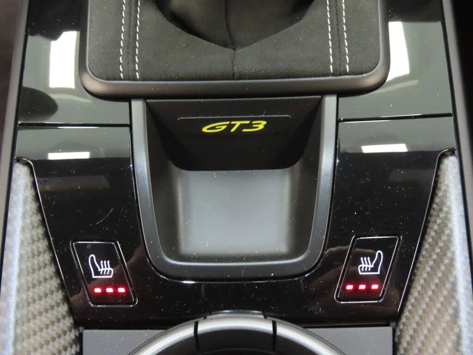 2026 Porsche 992 GT3 - Image 28 of 31