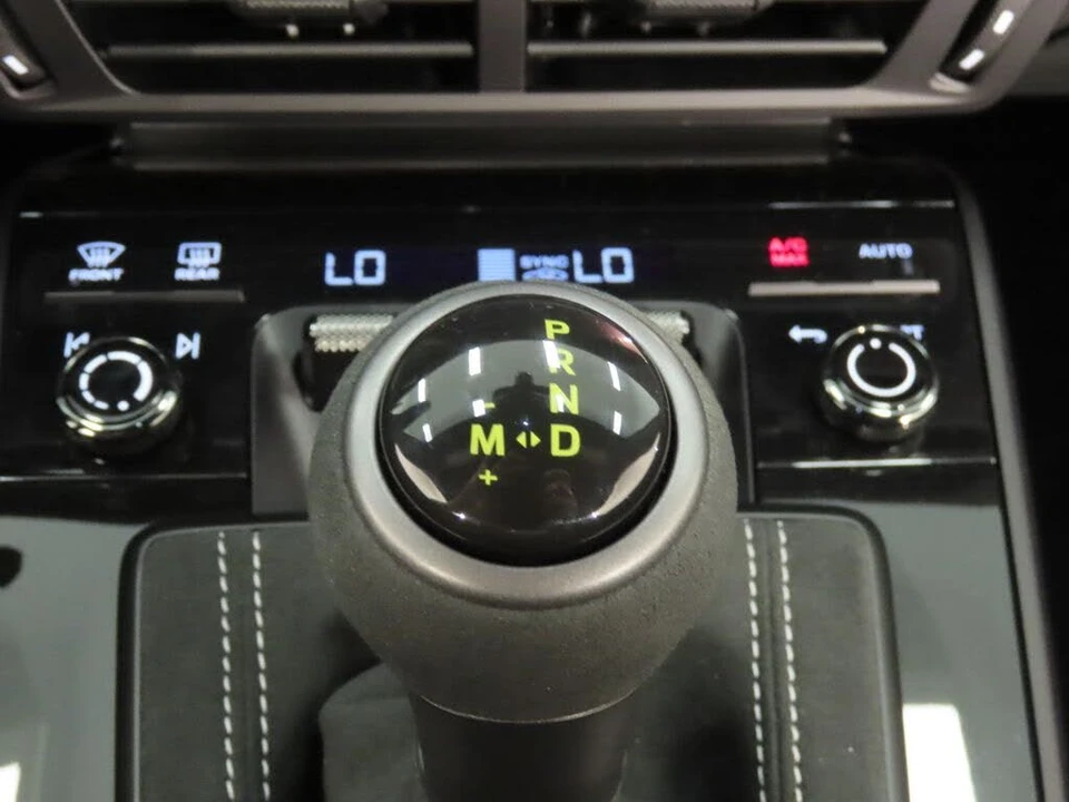 2026 Porsche 992 GT3 - Image 27 of 31