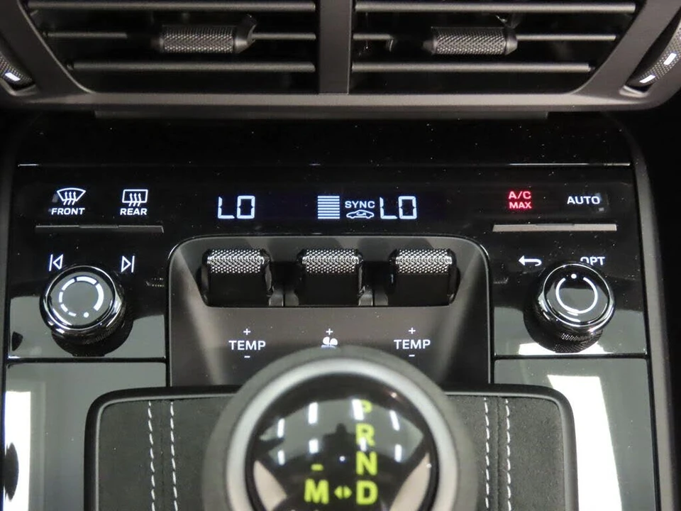2026 Porsche 992 GT3 - Image 26 of 31