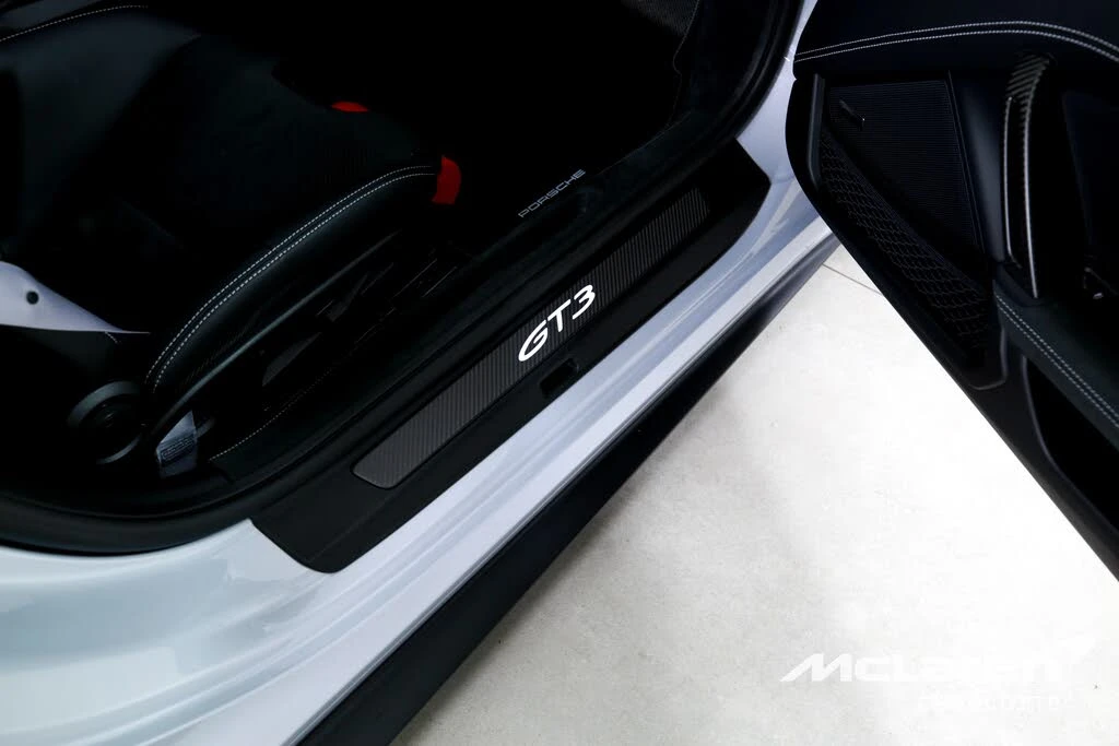2026 Porsche 992 GT3 - Image 24 of 31