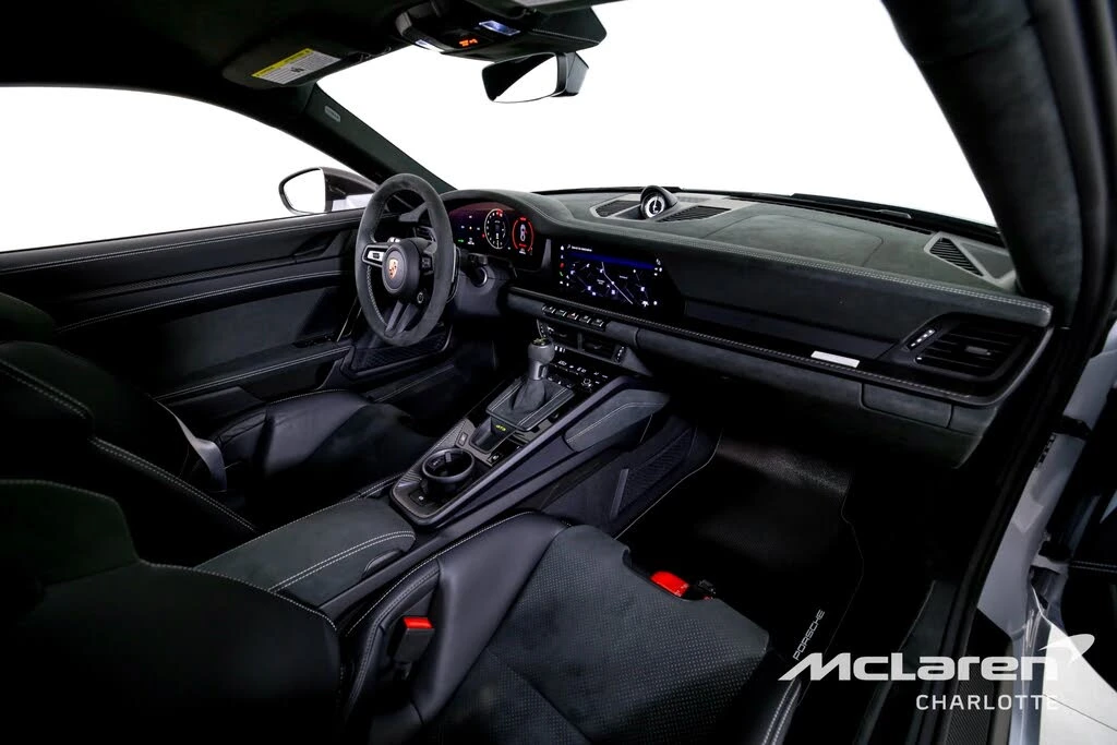 2026 Porsche 992 GT3 - Image 21 of 31
