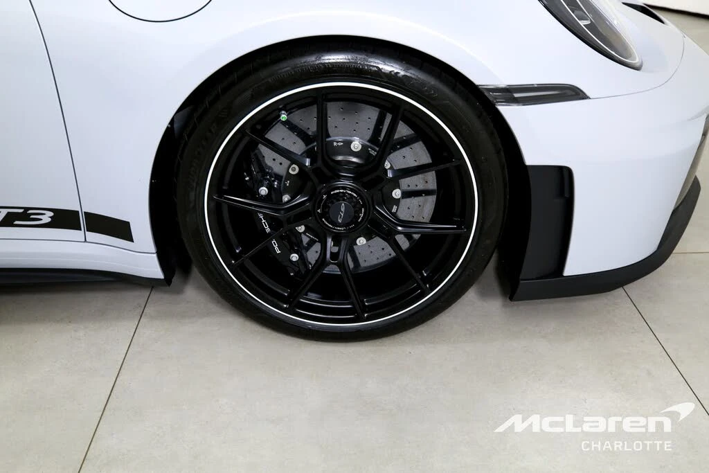 2026 Porsche 992 GT3 - Image 26 of 31