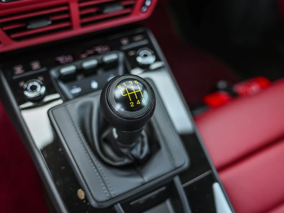 2026 Porsche 992 GT3 - Image 15 of 31