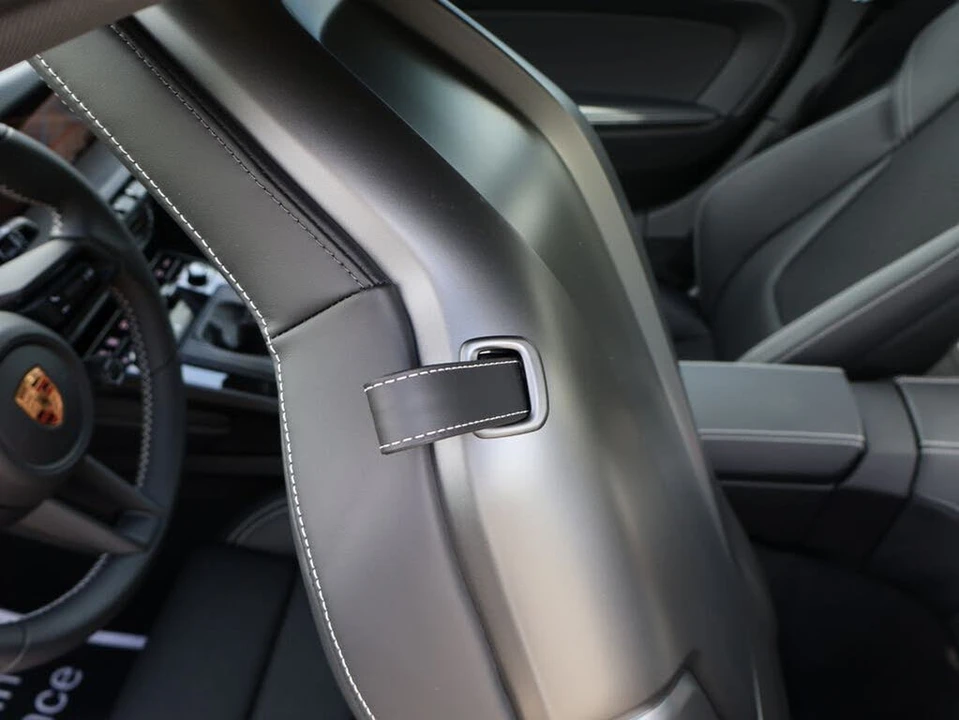 2026 Porsche 992 GT3 - Image 18 of 31