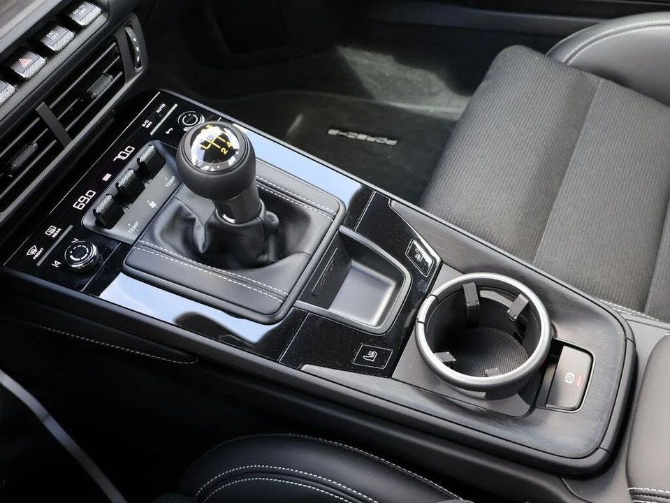 2026 Porsche 992 GT3 - Image 24 of 31