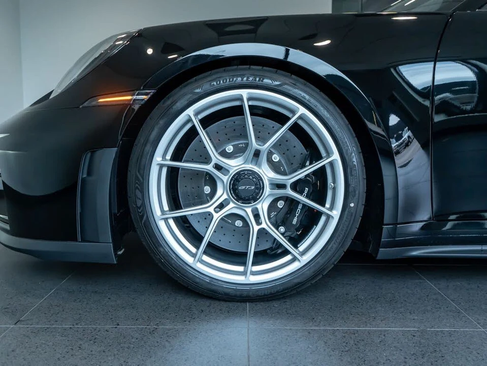 2026 Porsche 992 GT3 - Image 11 of 28