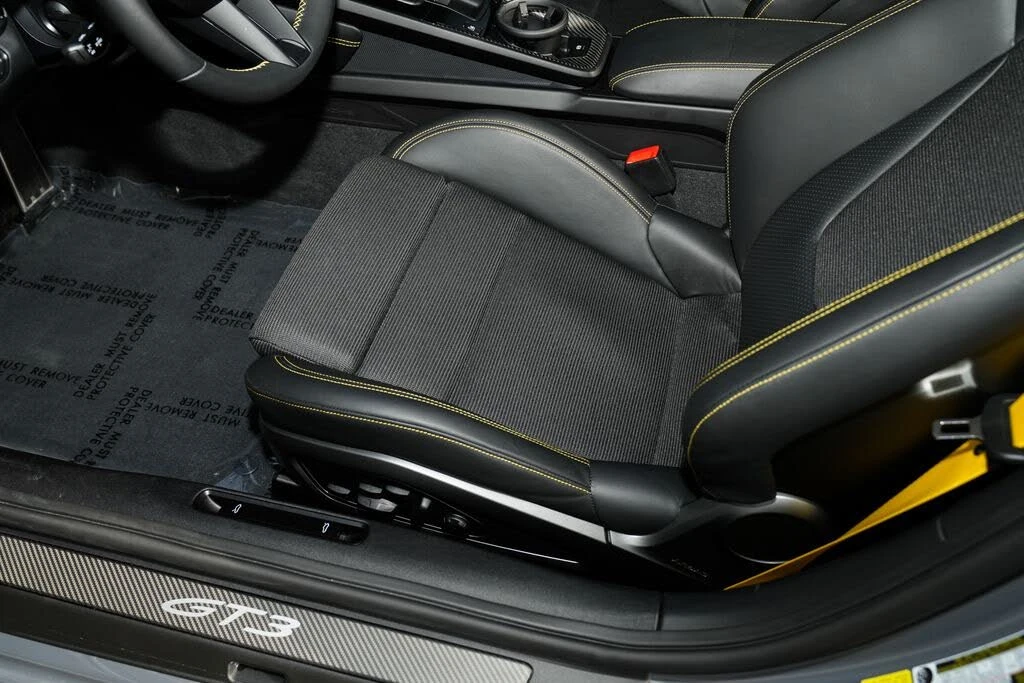 2026 Porsche 992 GT3 - Image 23 of 31