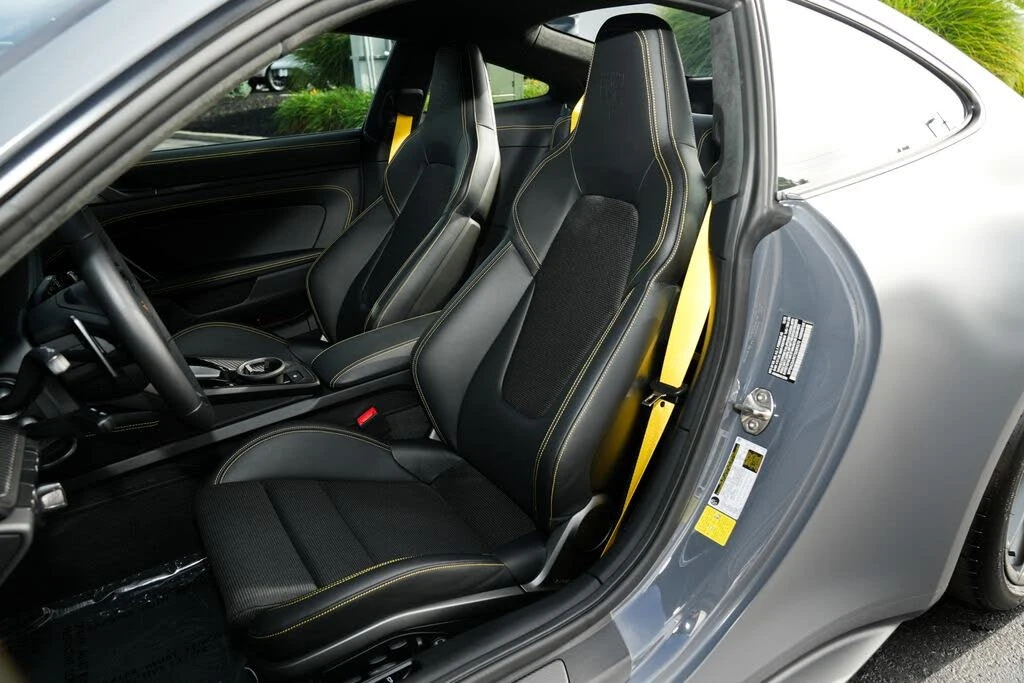 2026 Porsche 992 GT3 - Image 5 of 31