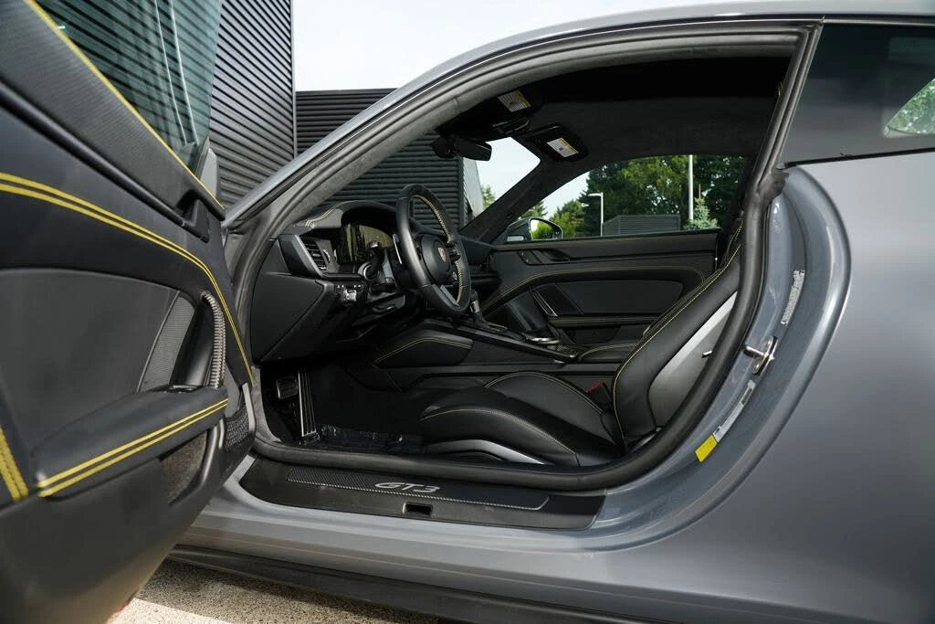 2026 Porsche 992 GT3 - Image 20 of 31