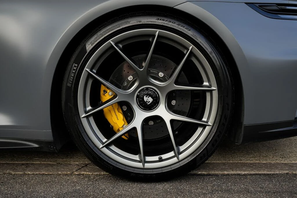 2026 Porsche 992 GT3 - Image 13 of 31