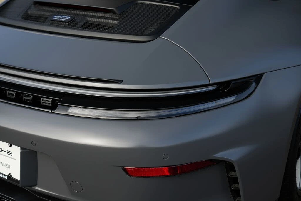 2026 Porsche 992 GT3 - Image 16 of 31