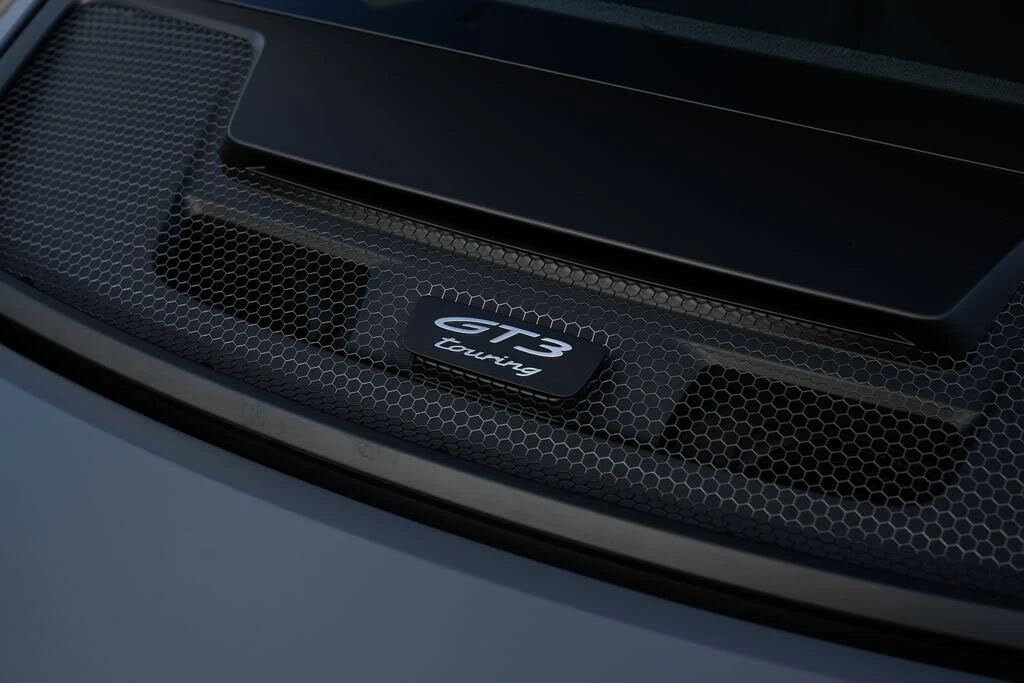 2026 Porsche 992 GT3 - Image 17 of 31
