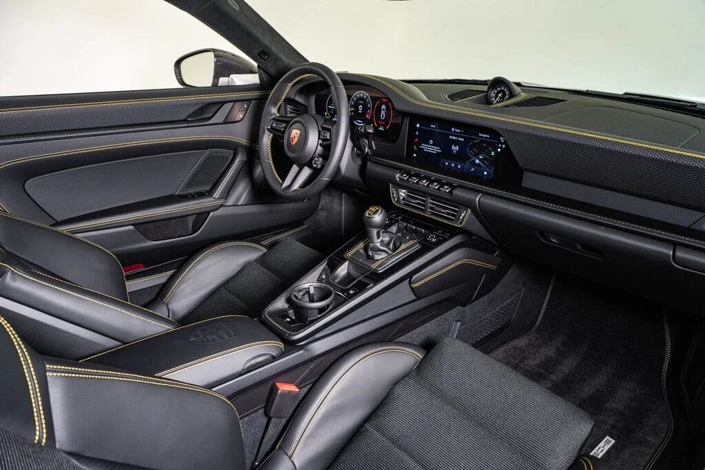 2026 Porsche 992 GT3 - Image 15 of 31