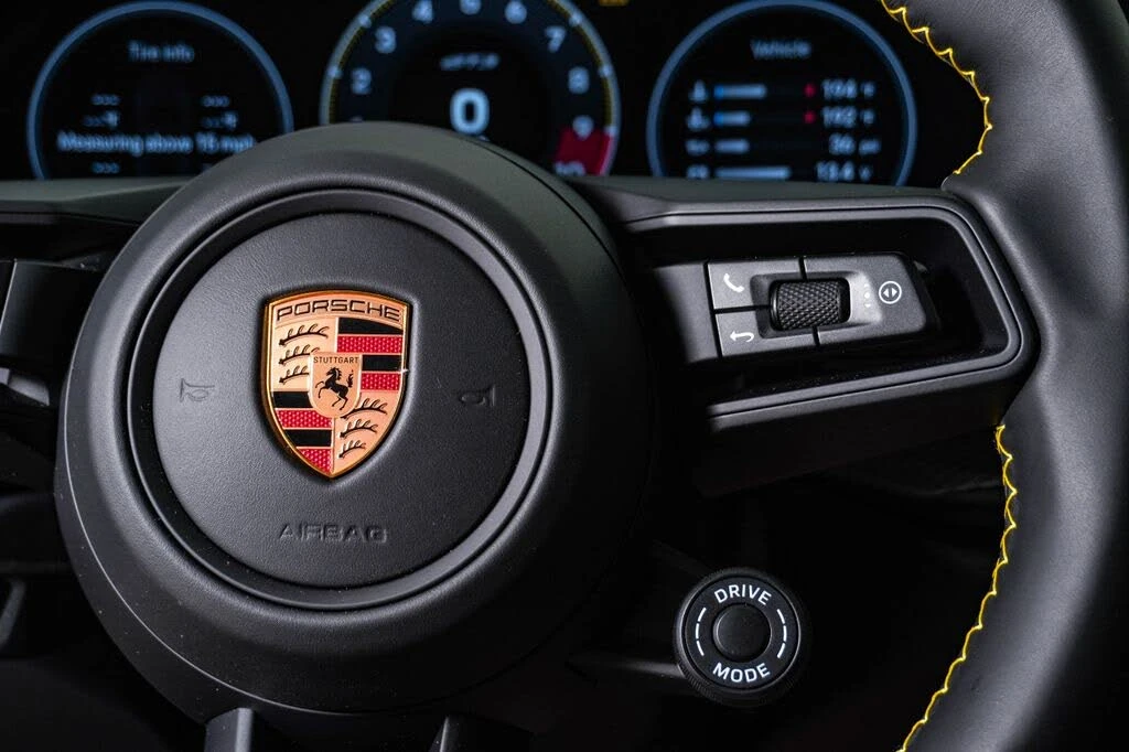 2026 Porsche 992 GT3 - Image 23 of 31
