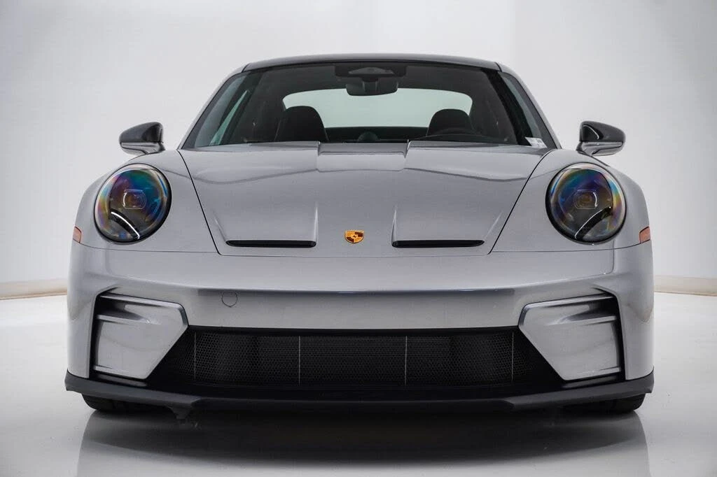 2026 Porsche 992 GT3 - Image 6 of 31