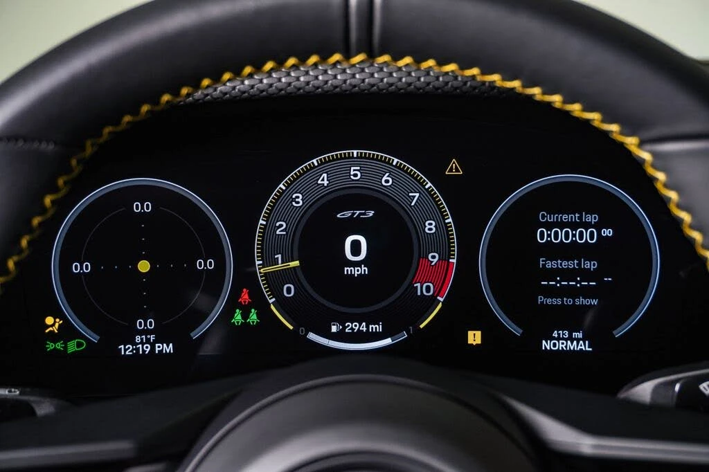 2026 Porsche 992 GT3 - Image 25 of 31