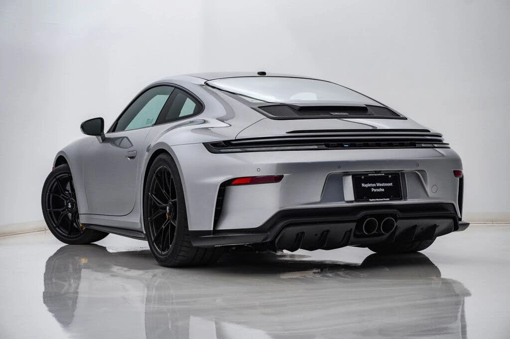 2026 Porsche 992 GT3 - Image 3 of 31