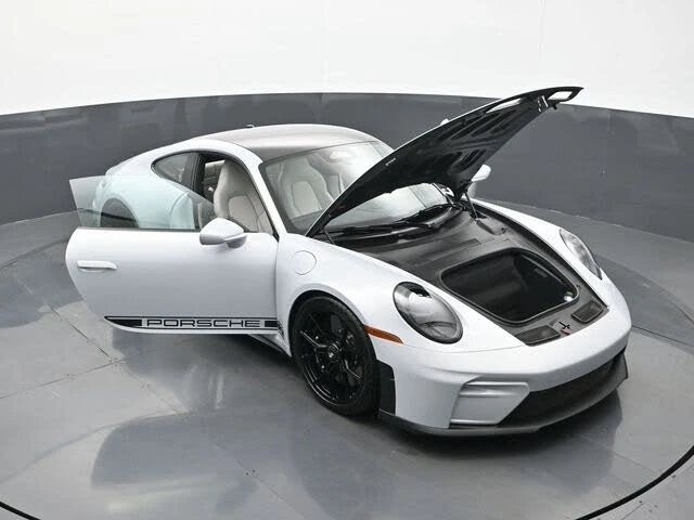 2026 Porsche 992 GT3 - Image 29 of 30