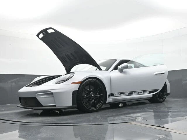 2026 Porsche 992 GT3 - Image 27 of 30