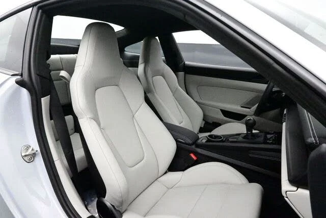 2026 Porsche 992 GT3 - Image 14 of 30