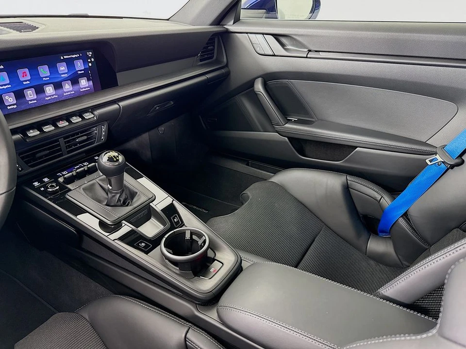 2026 Porsche 992 GT3 - Image 27 of 31