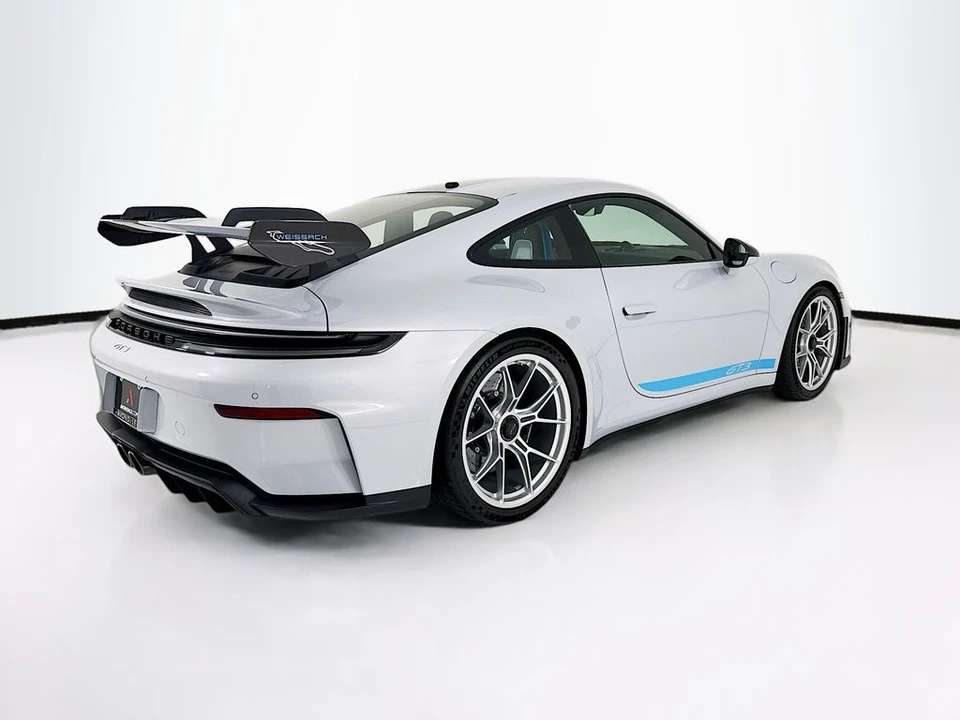 2026 Porsche 992 GT3 - Image 9 of 31