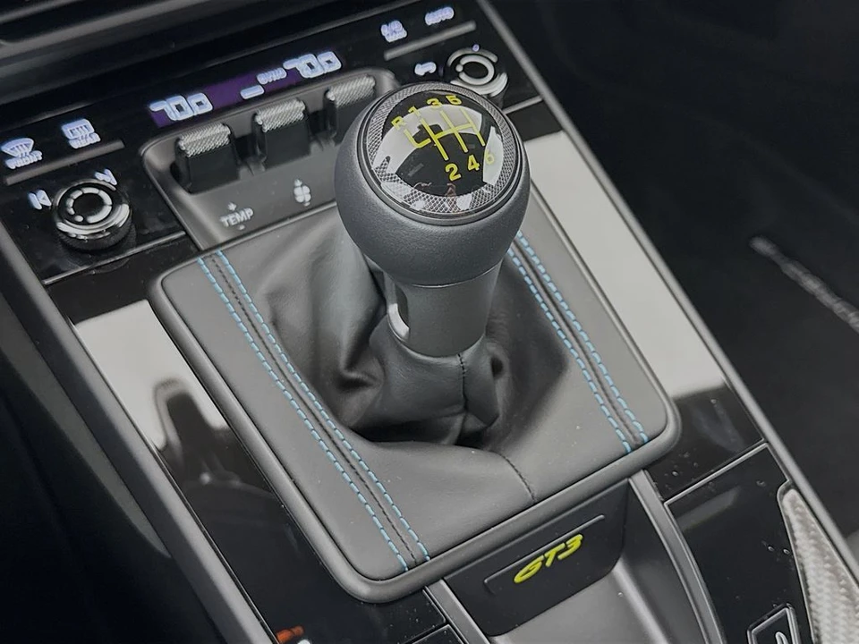 2026 Porsche 992 GT3 - Image 21 of 31