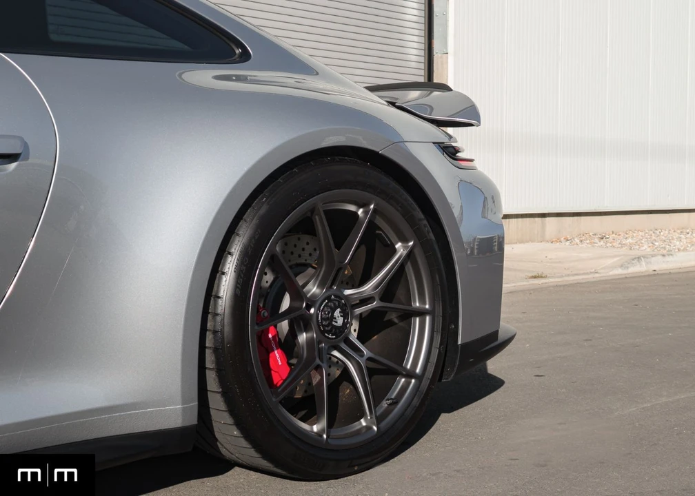 2026 Porsche 992 GT3 - Image 19 of 21