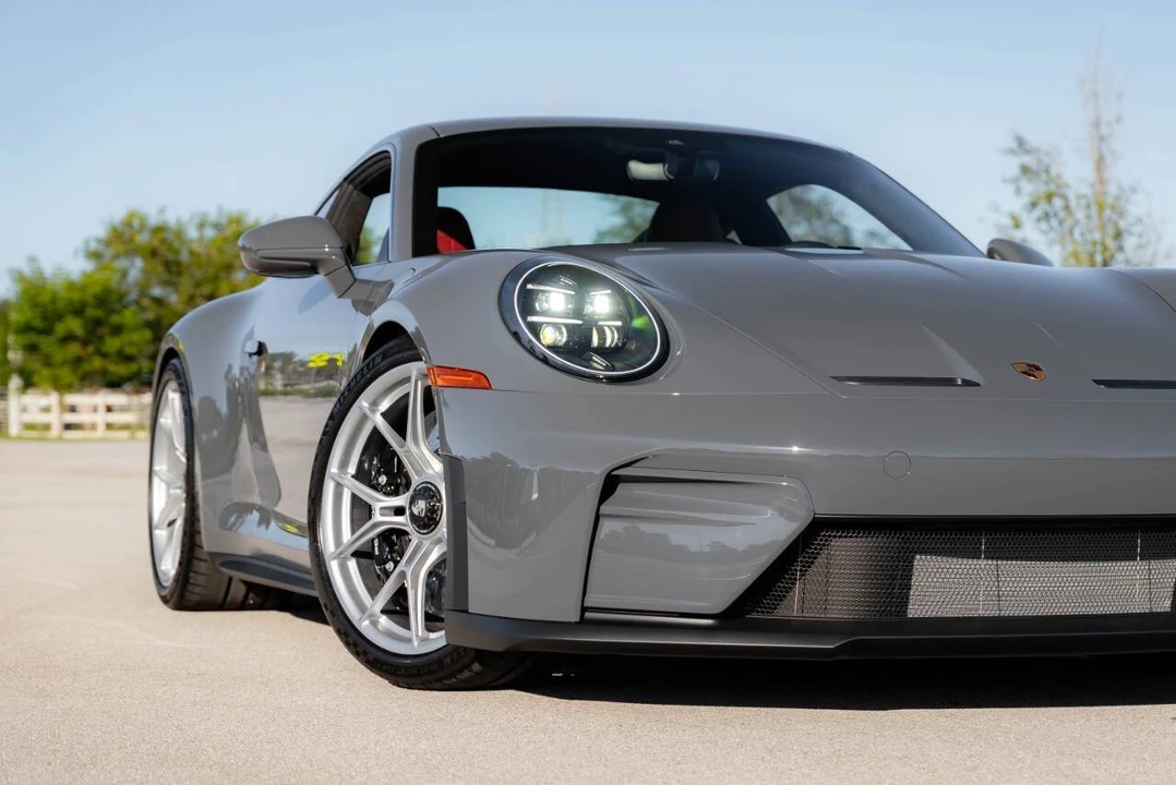 2026 Porsche 992 GT3 - Image 15 of 21