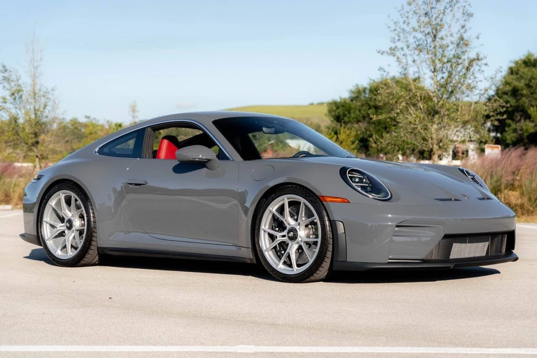 2026 Porsche 992 GT3 - Image 2 of 21