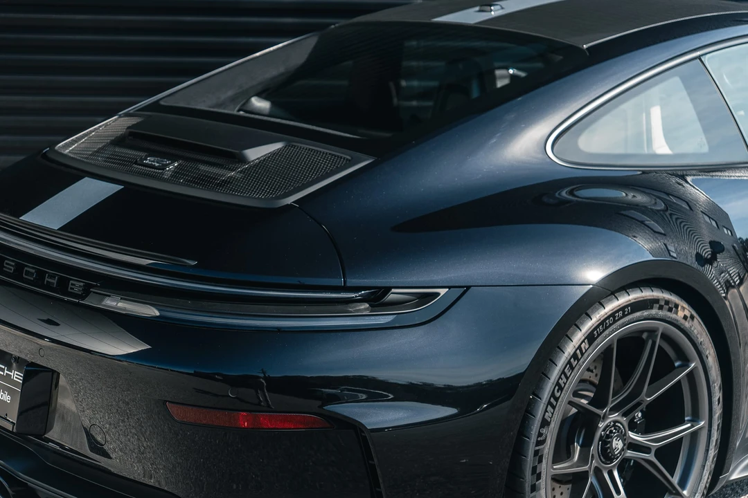 2026 Porsche 992 GT3 Touring - Image 24 of 31
