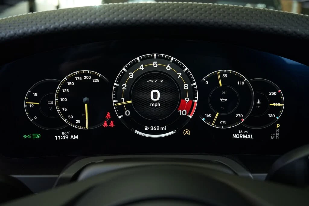 2026 Porsche 992 GT3 Touring - Image 16 of 31