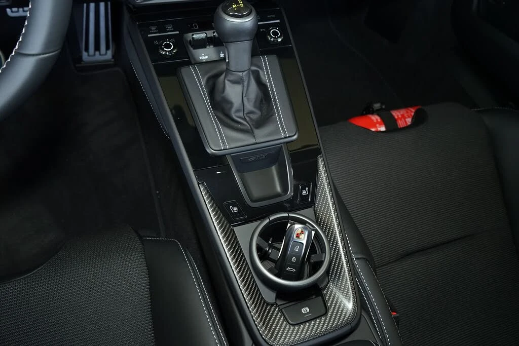 2026 Porsche 992 GT3 Touring - Image 21 of 31