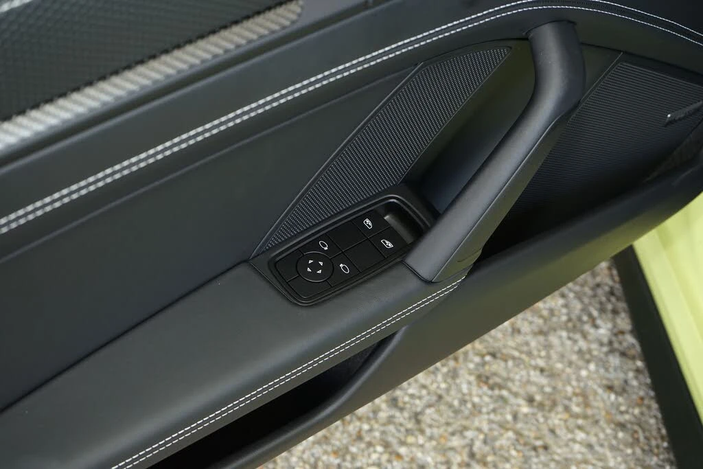 2026 Porsche 992 GT3 Touring - Image 27 of 31