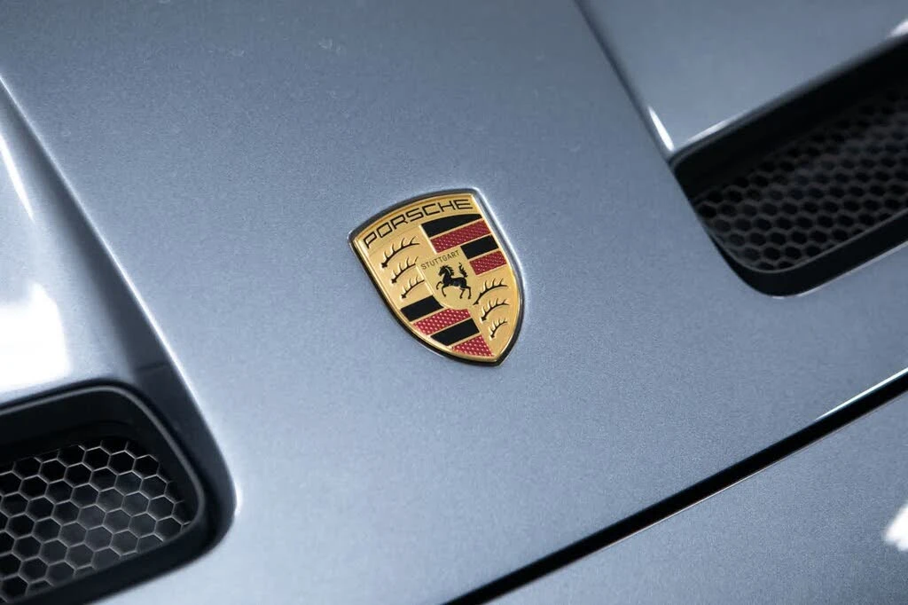 2026 Porsche 992 GT3 Touring - Image 16 of 31