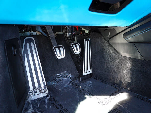 2026 Porsche 992 GT3 Touring - Image 19 of 31