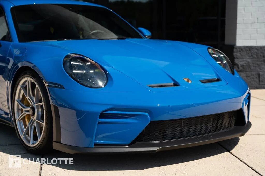 2026 Porsche 992 GT3 Touring - Image 3 of 31