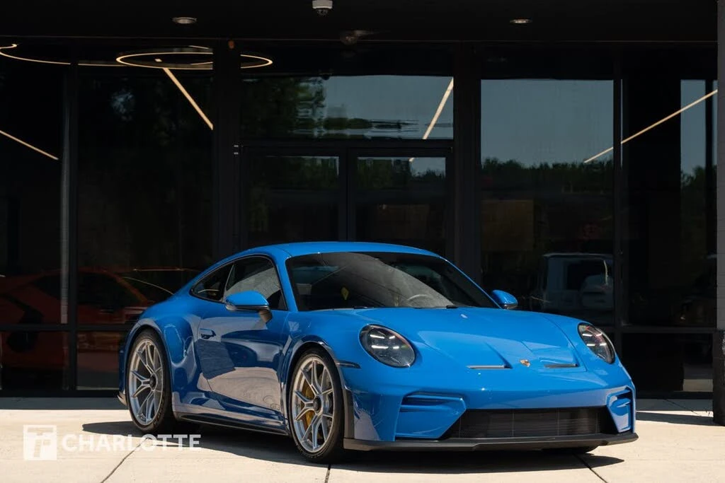 2026 Porsche 992 GT3 Touring - Image 2 of 31