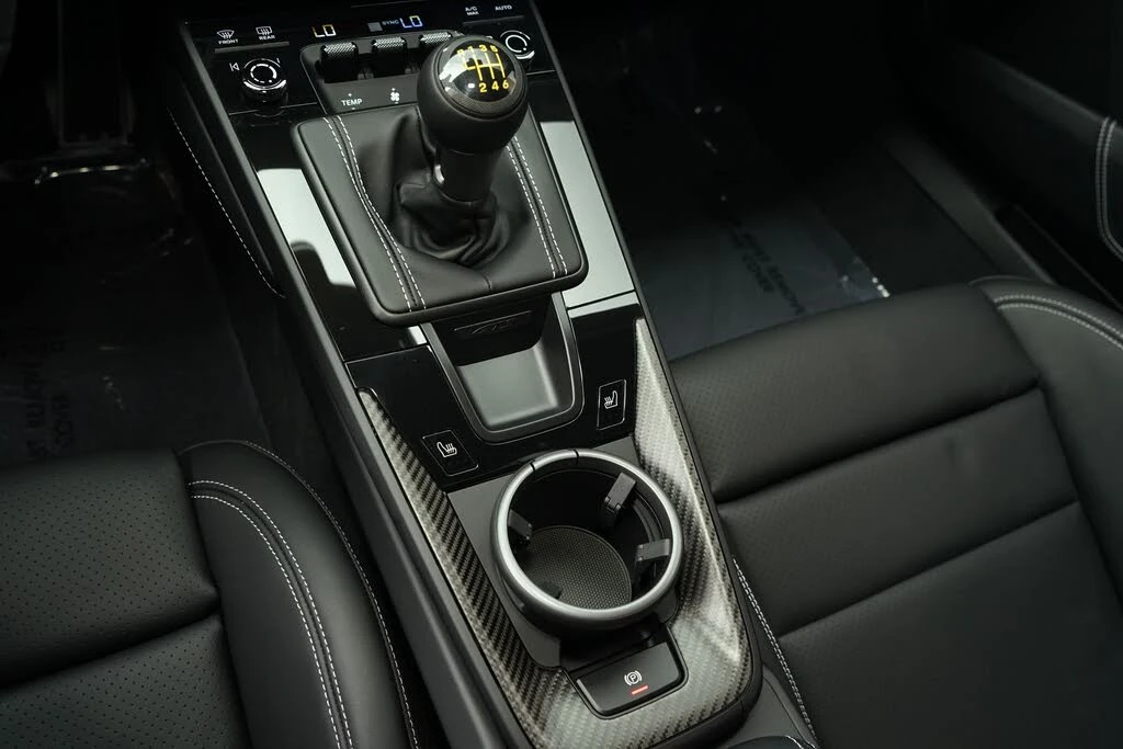 2026 Porsche 992 GT3 Touring - Image 19 of 31