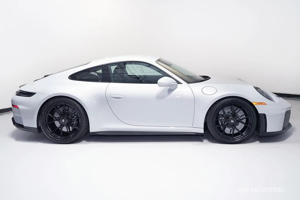 2026 Porsche 992 GT3 Touring - Image 4 of 31