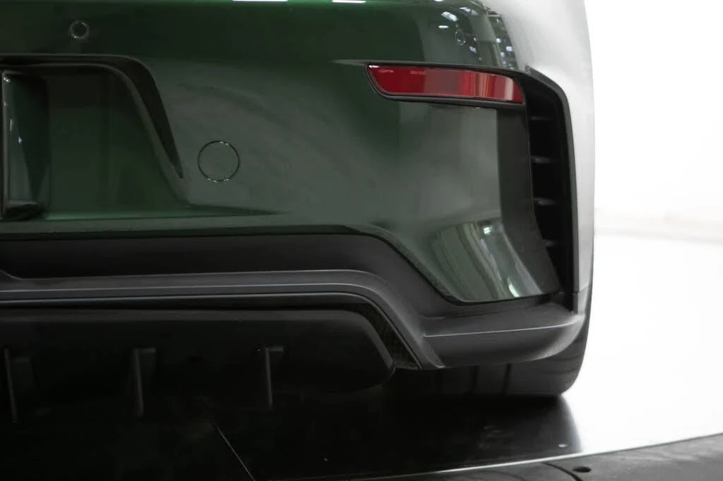 2026 Porsche 992 GT3 Touring - Image 19 of 31
