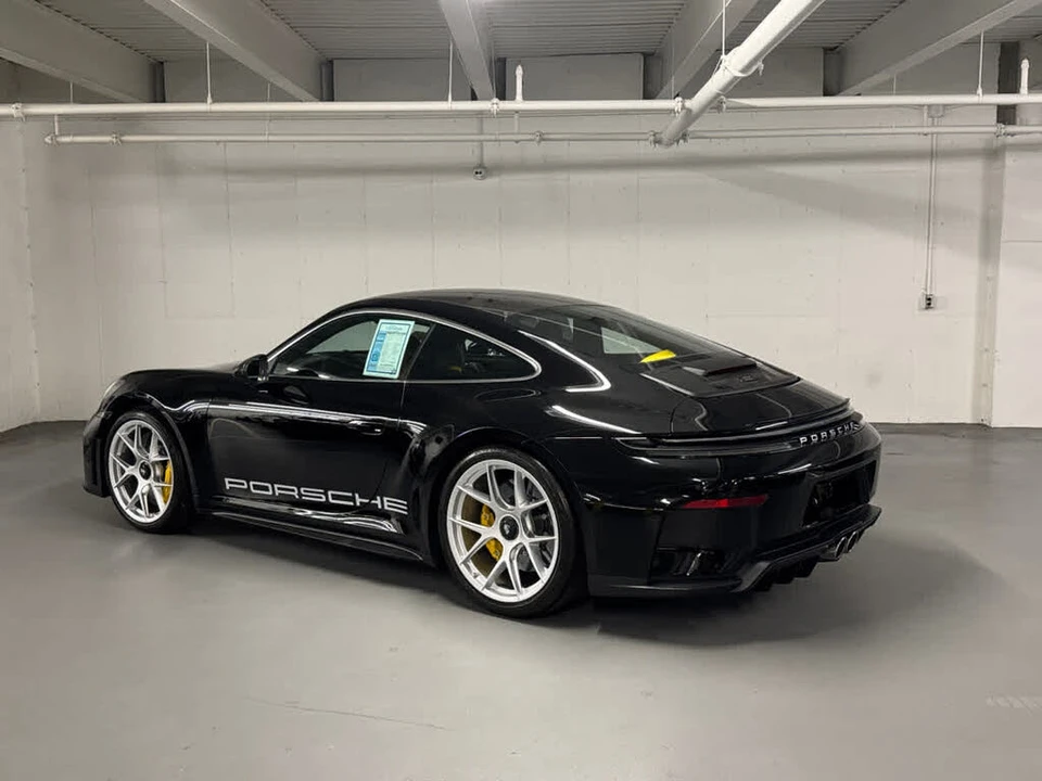 2026 Porsche 992 GT3 Touring - Image 3 of 31