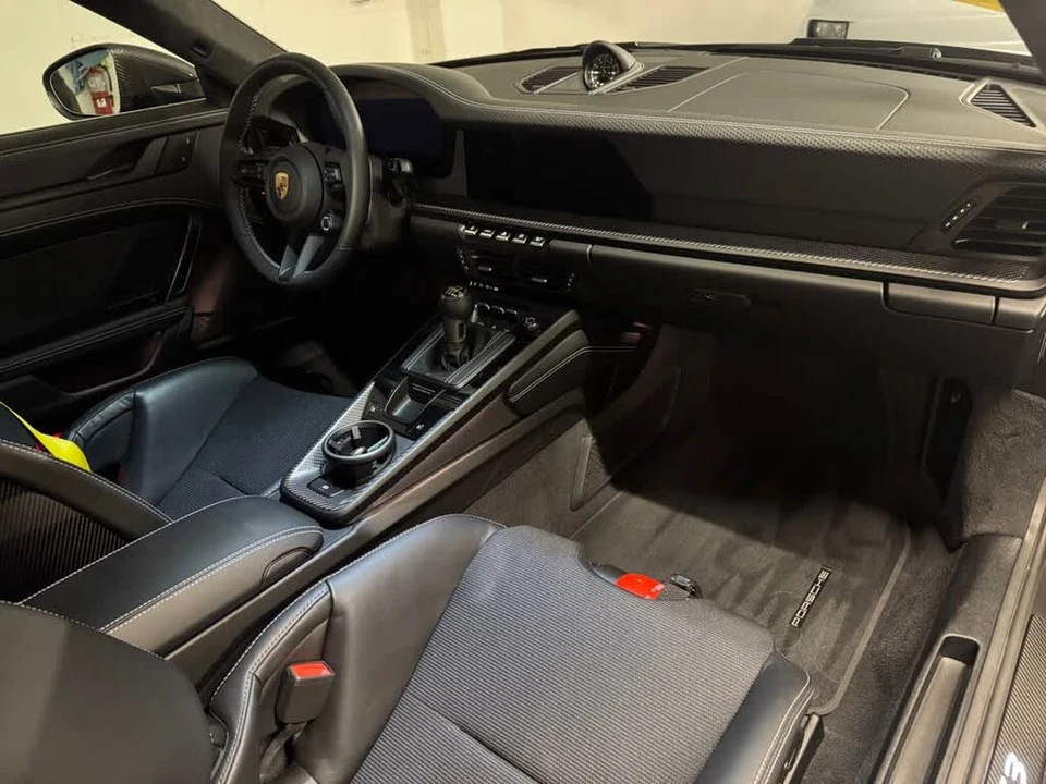 2026 Porsche 992 GT3 Touring - Image 25 of 31