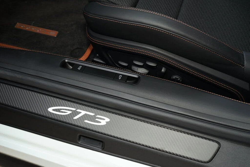2026 Porsche 992 GT3 Touring - Image 30 of 31
